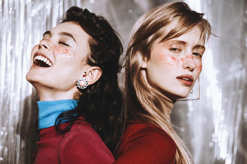 Tongxiang Baoyi Textile Co, Ltd.